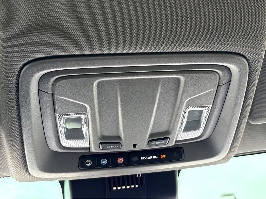 Certified 2022 Chevrolet Silverado 1500 Custom AWD/4WD image 26