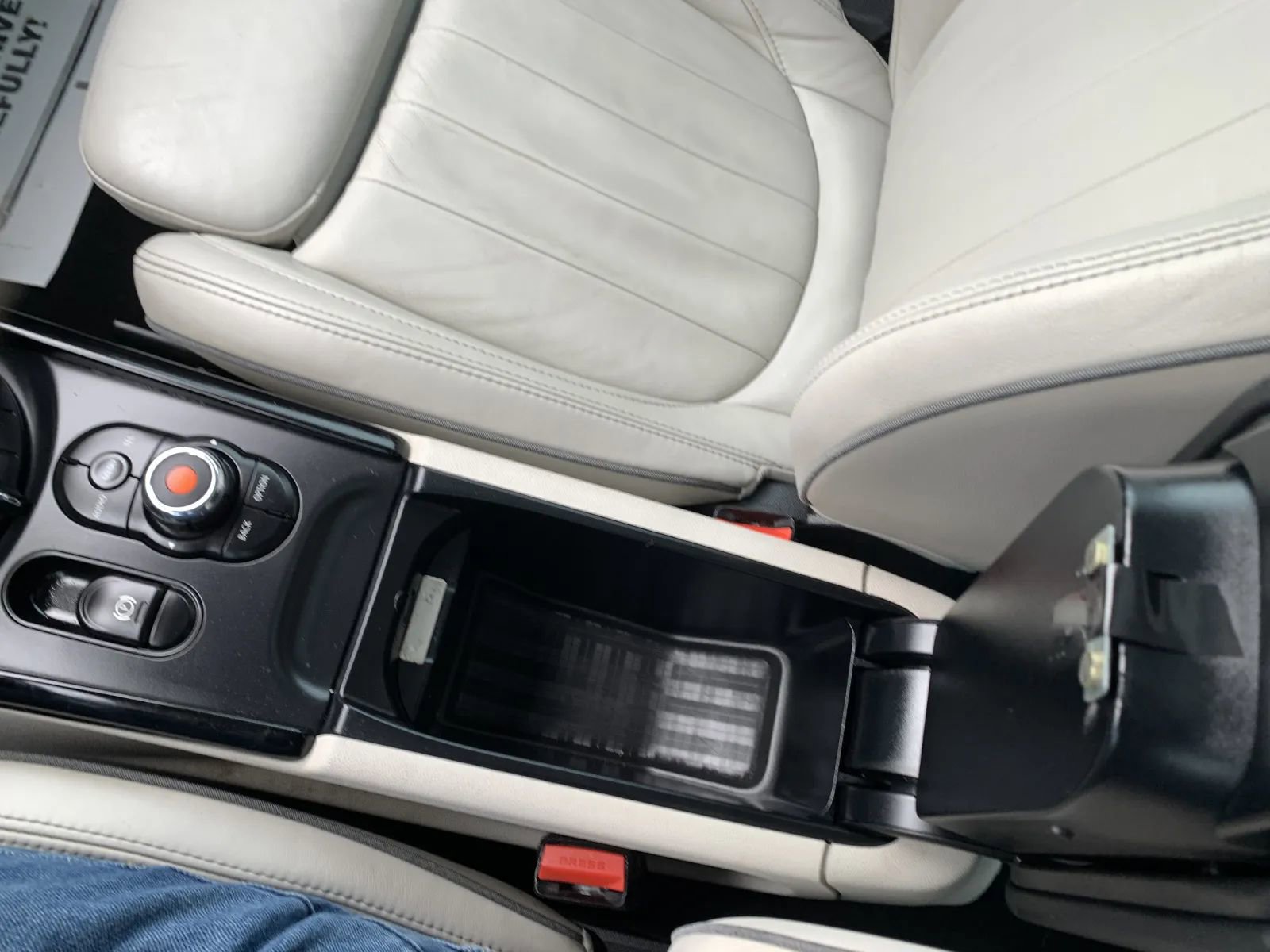 Used 2017 MINI Cooper Clubman S image 22