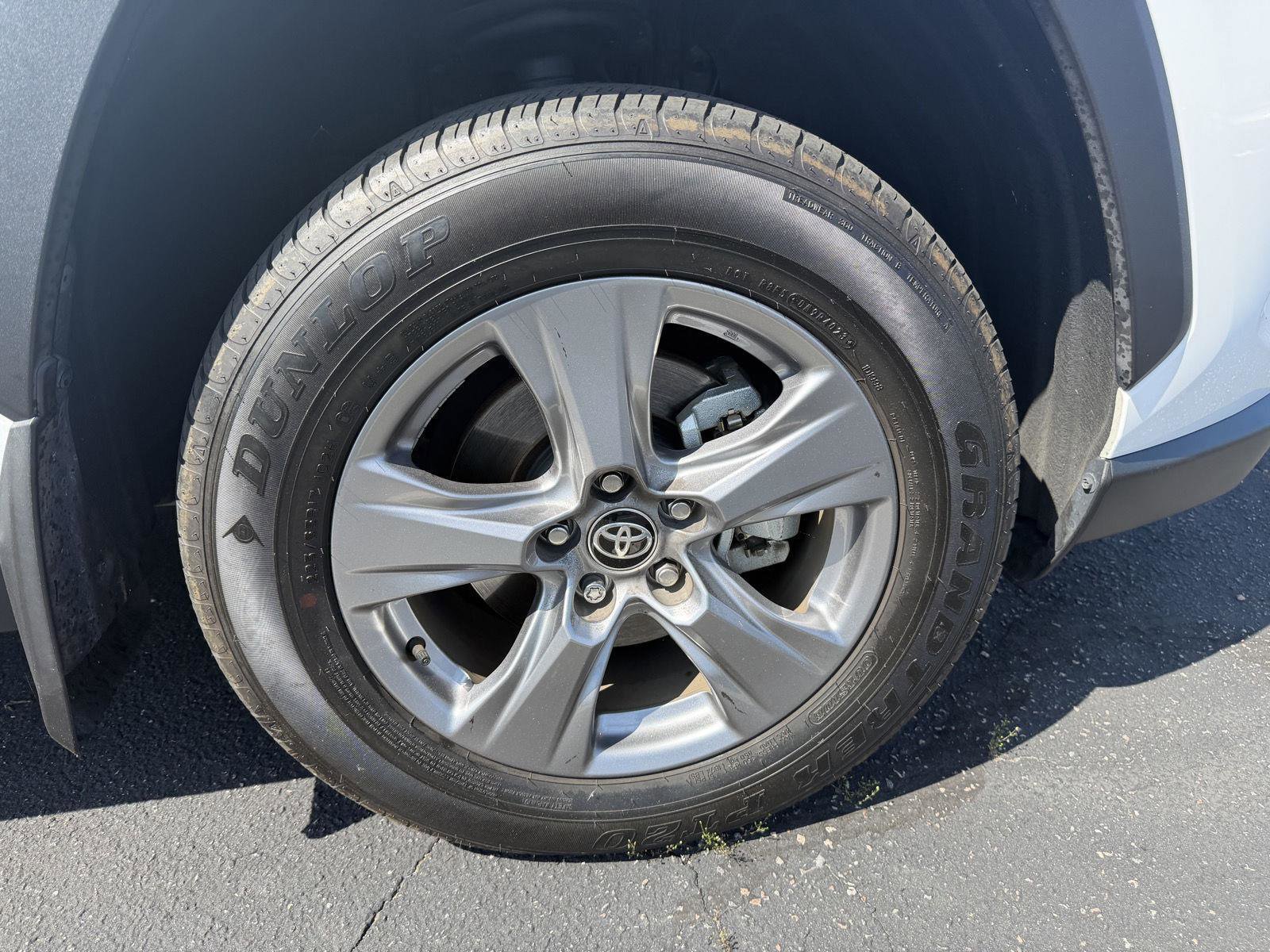 Used 2024 Toyota RAV4 XLE w/ Convenience Package image 8