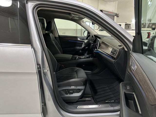 New 2026 Volkswagen Atlas SEL Premium R-Line image 37