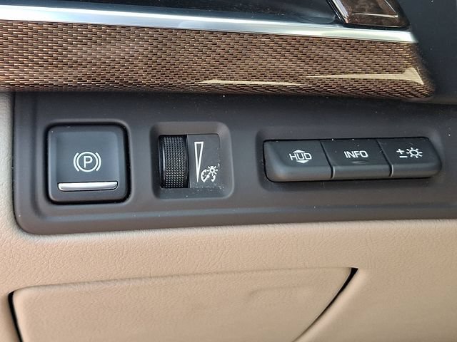 Used 2016 Cadillac CT6 Premium Luxury w/ Driver Assist Package AWD/4WD image 23