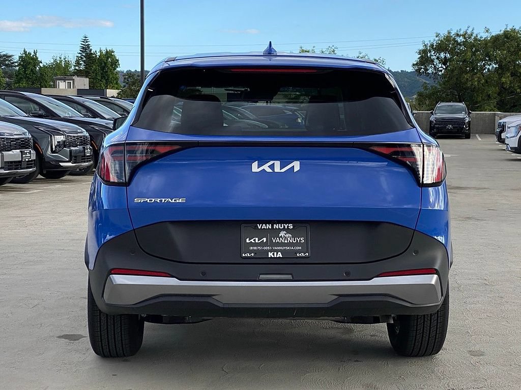 New 2026 Kia Sportage EX FWD image 5