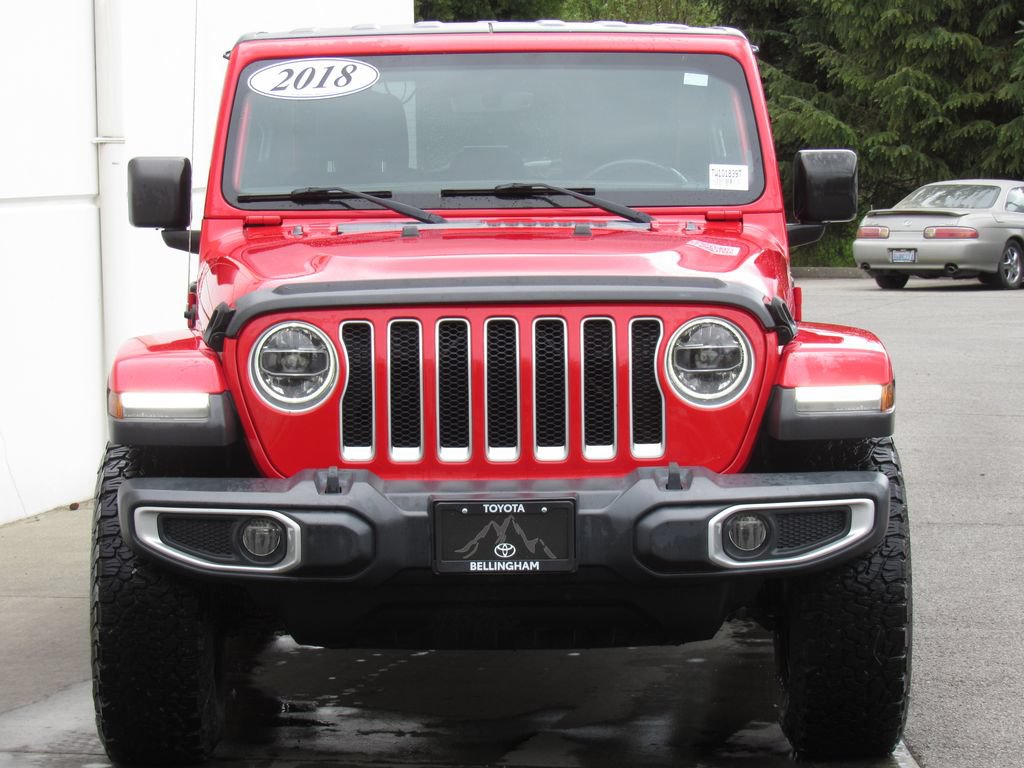 Used 2018 Jeep Wrangler Unlimited Sahara w/ Uconnect 4C Nav & Sound Group AWD/4WD image 3