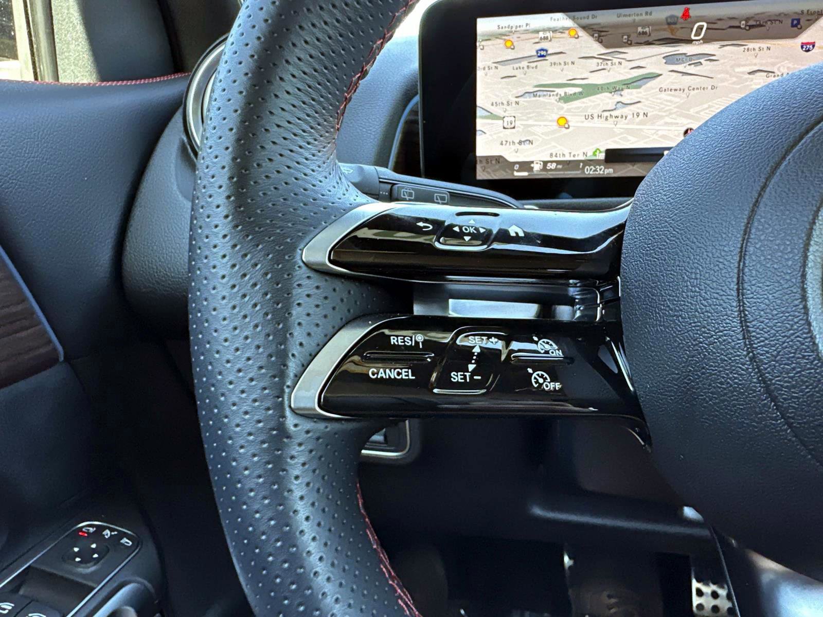 Certified 2025 Mercedes-Benz GLB 250 image 30