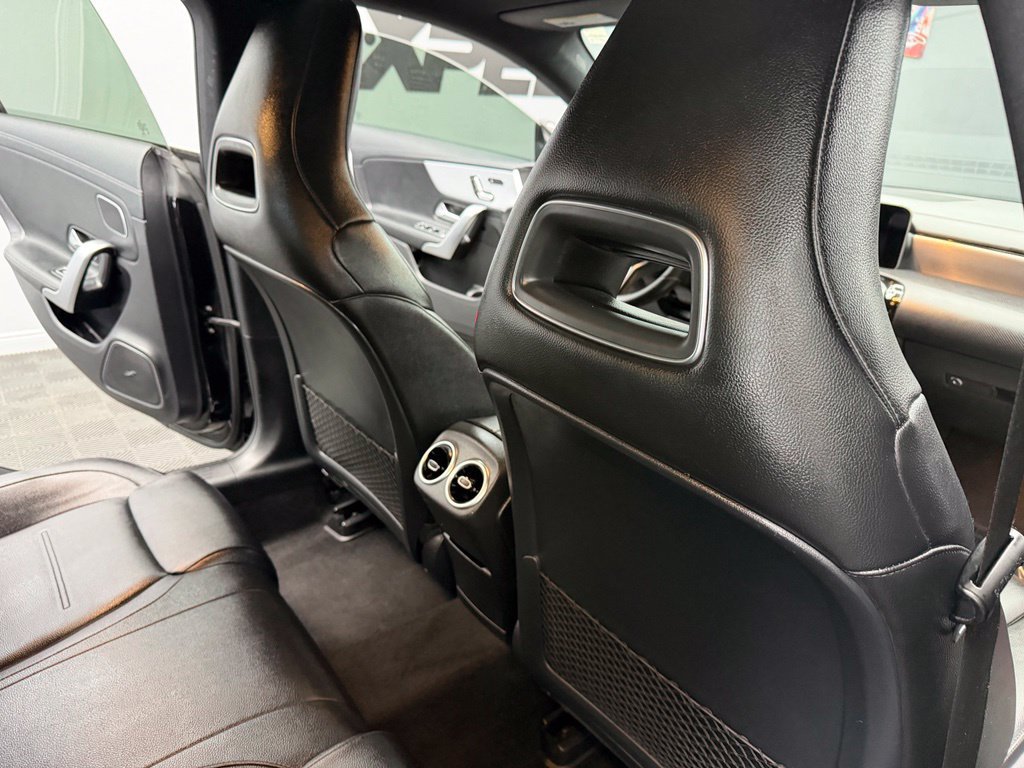 Used 2020 Mercedes-Benz CLA 250 image 43