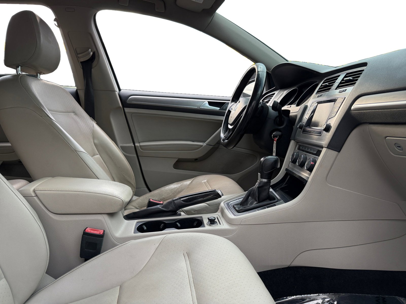 Used 2015 Volkswagen Golf SE w/ Lighting Package image 14