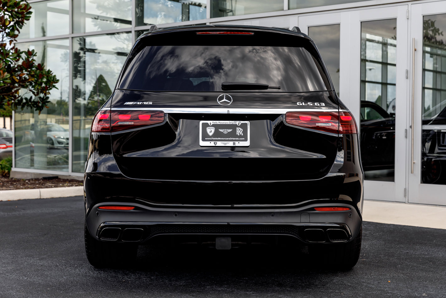 Used 2025 Mercedes-Benz GLS 63 AMG 4MATIC image 12