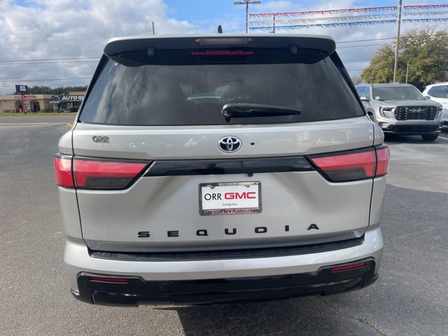 Used 2023 Toyota Sequoia Platinum image 8