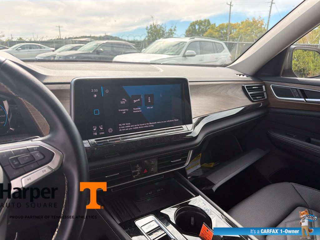 Used 2025 Volkswagen Atlas SE w/ Panoramic Sunroof Package AWD/4WD image 15