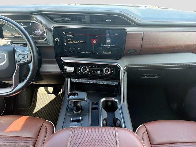 Used 2023 GMC Sierra 1500 Denali Ultimate AWD/4WD image 17