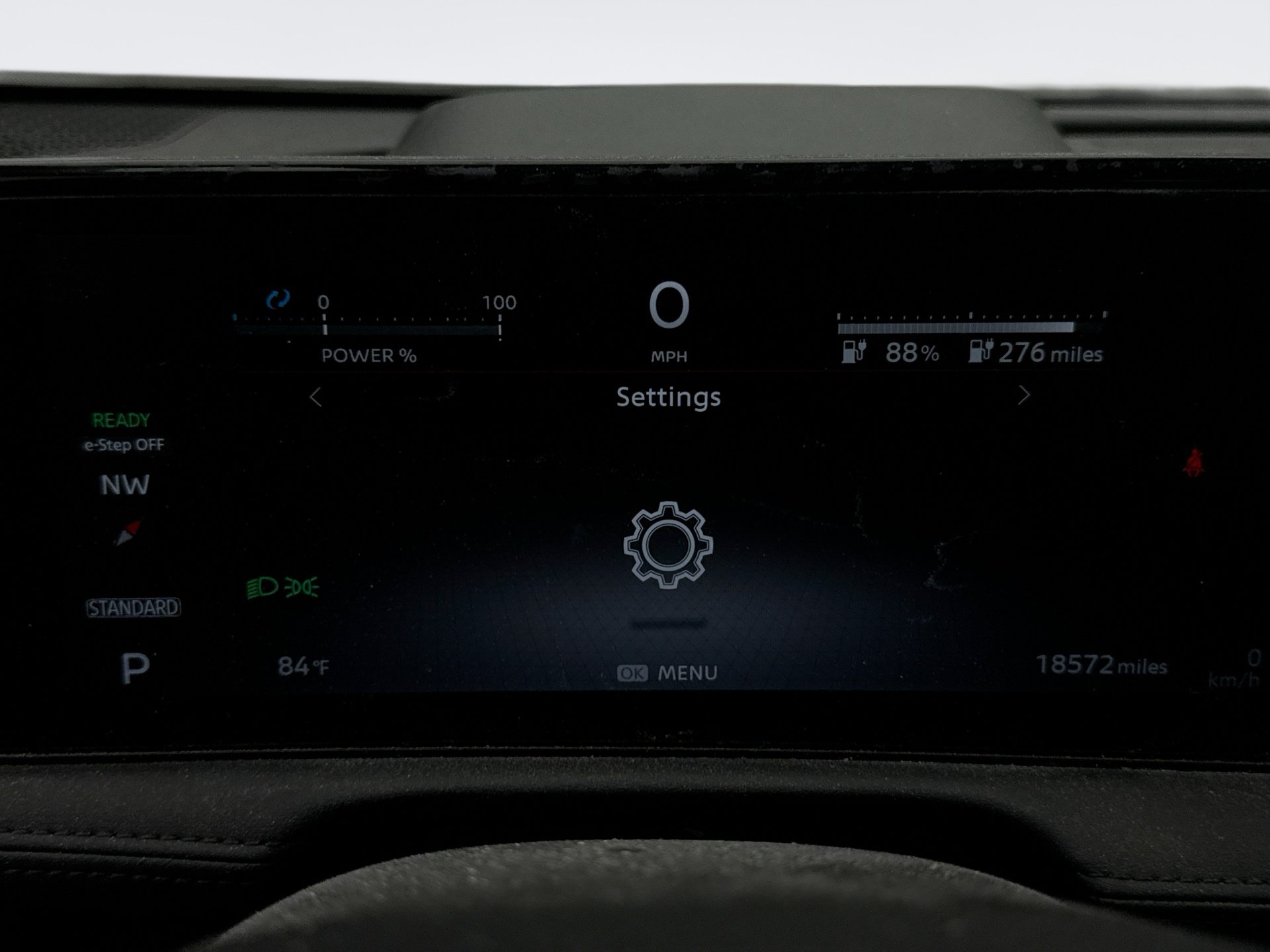 Used 2024 Nissan Ariya AWD image 10