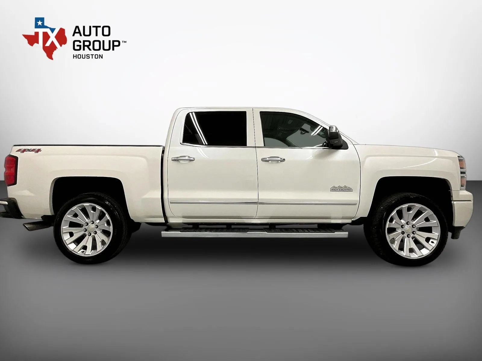Used 2015 Chevrolet Silverado 1500 High Country AWD/4WD image 8