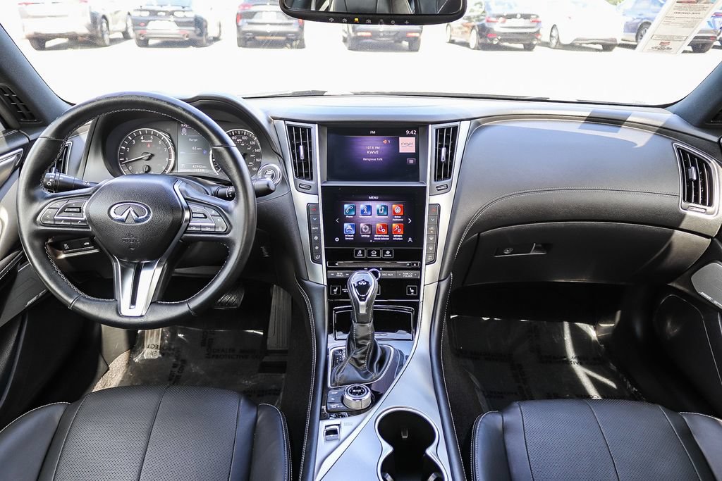Certified 2021 INFINITI Q60 3.0t Luxe w/ Cargo Package RWD image 13