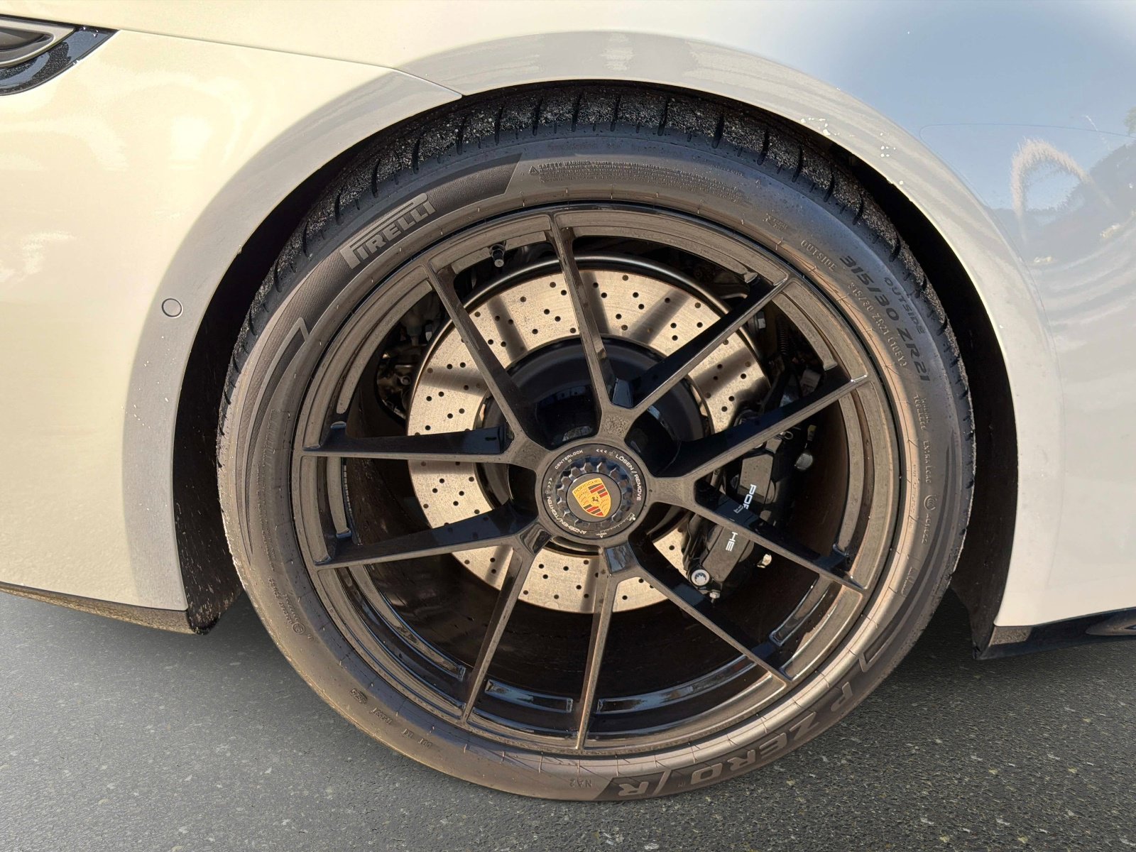 Used 2026 Porsche 911 Targa 4 GTS image 19