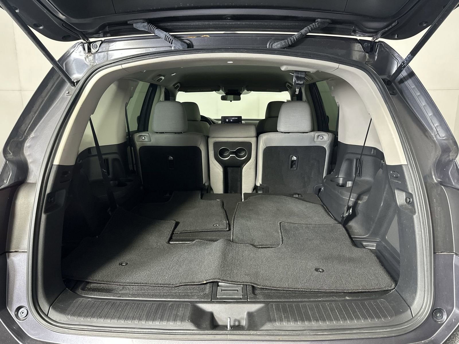 Used 2023 Honda Pilot LX image 28