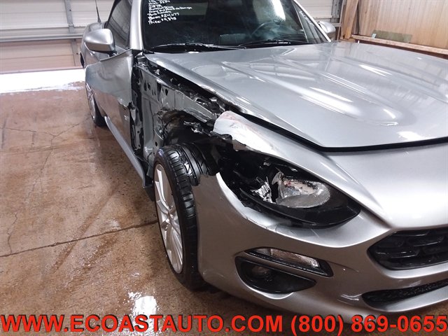 Used 2017 FIAT 124 Spider Lusso RWD image 15