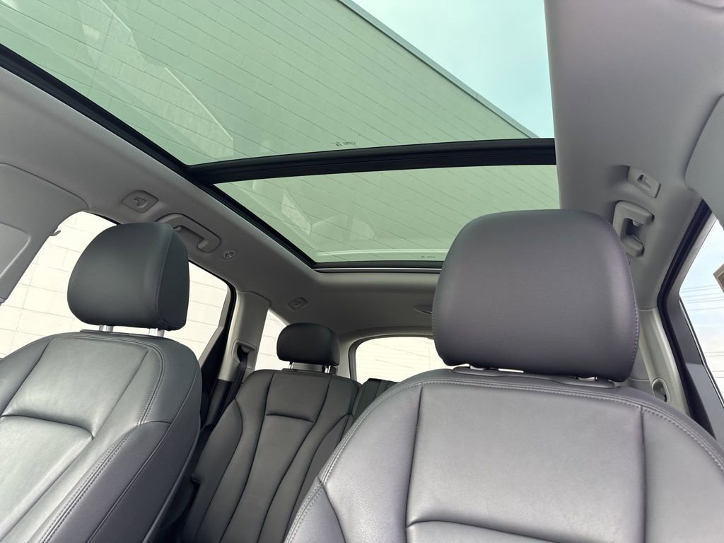 Used 2023 Audi Q7 3.0T Premium image 35