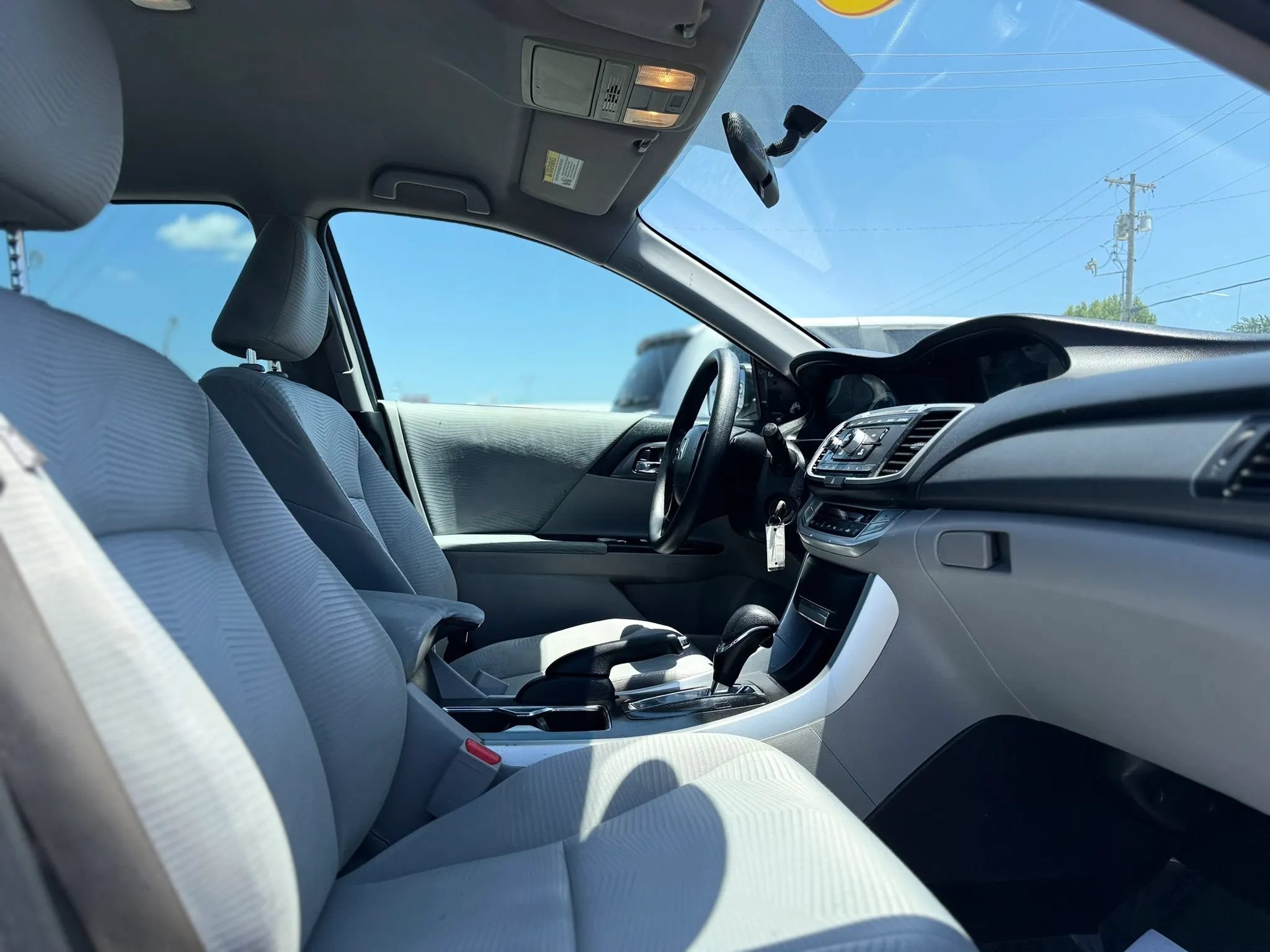 Used 2015 Honda Accord LX image 36