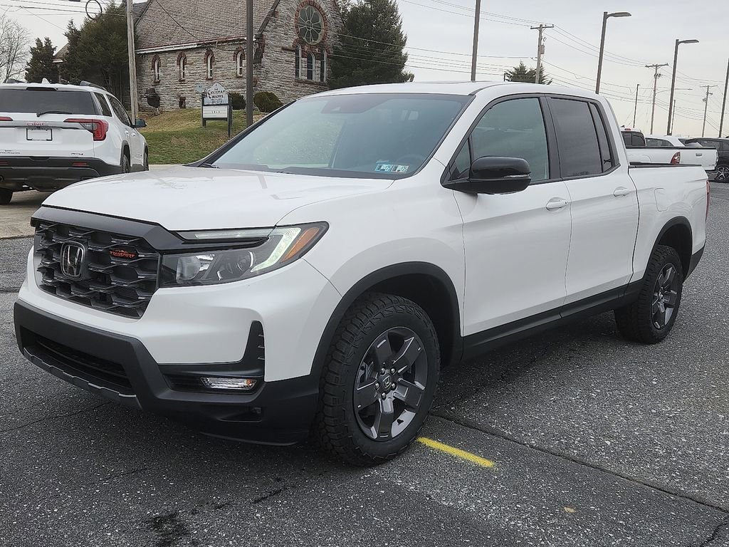 New 2025 Honda Ridgeline TrailSport image 2
