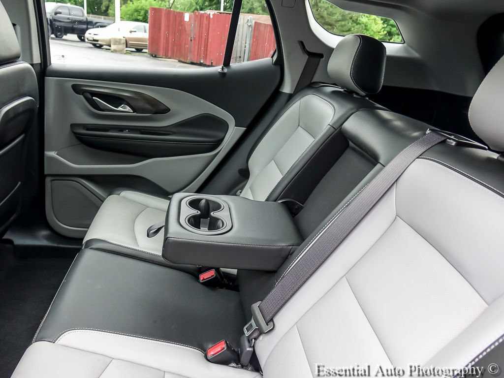 Certified 2022 GMC Terrain SLT w/ Tech Package FWD image 16