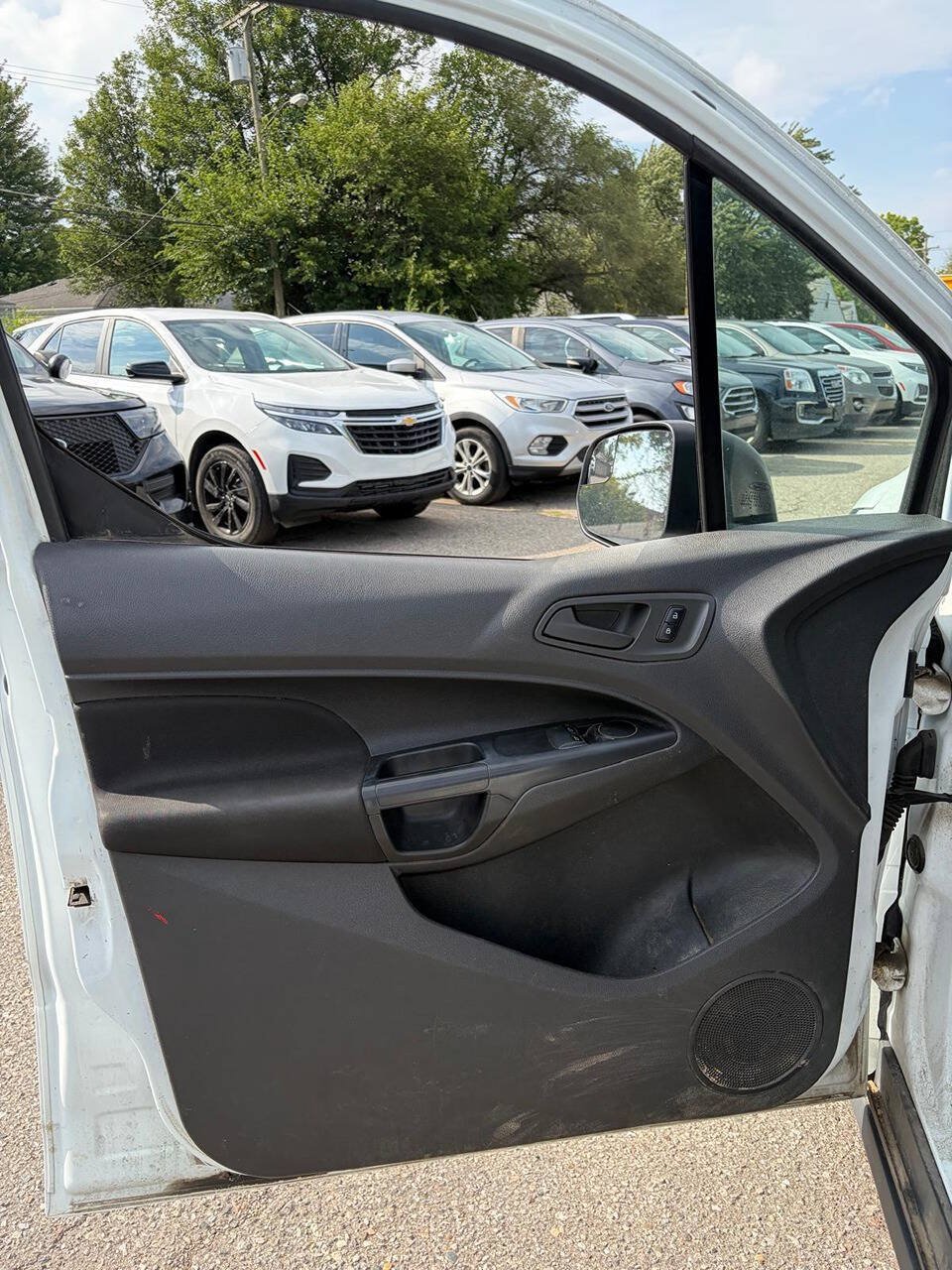 Used 2016 Ford Transit Connect XL FWD image 10