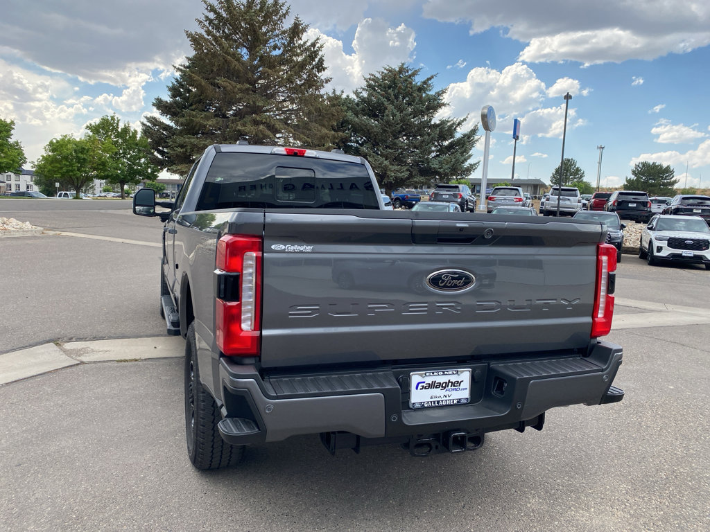 New 2025 Ford F350 4x4 Crew Cab Super Duty image 25