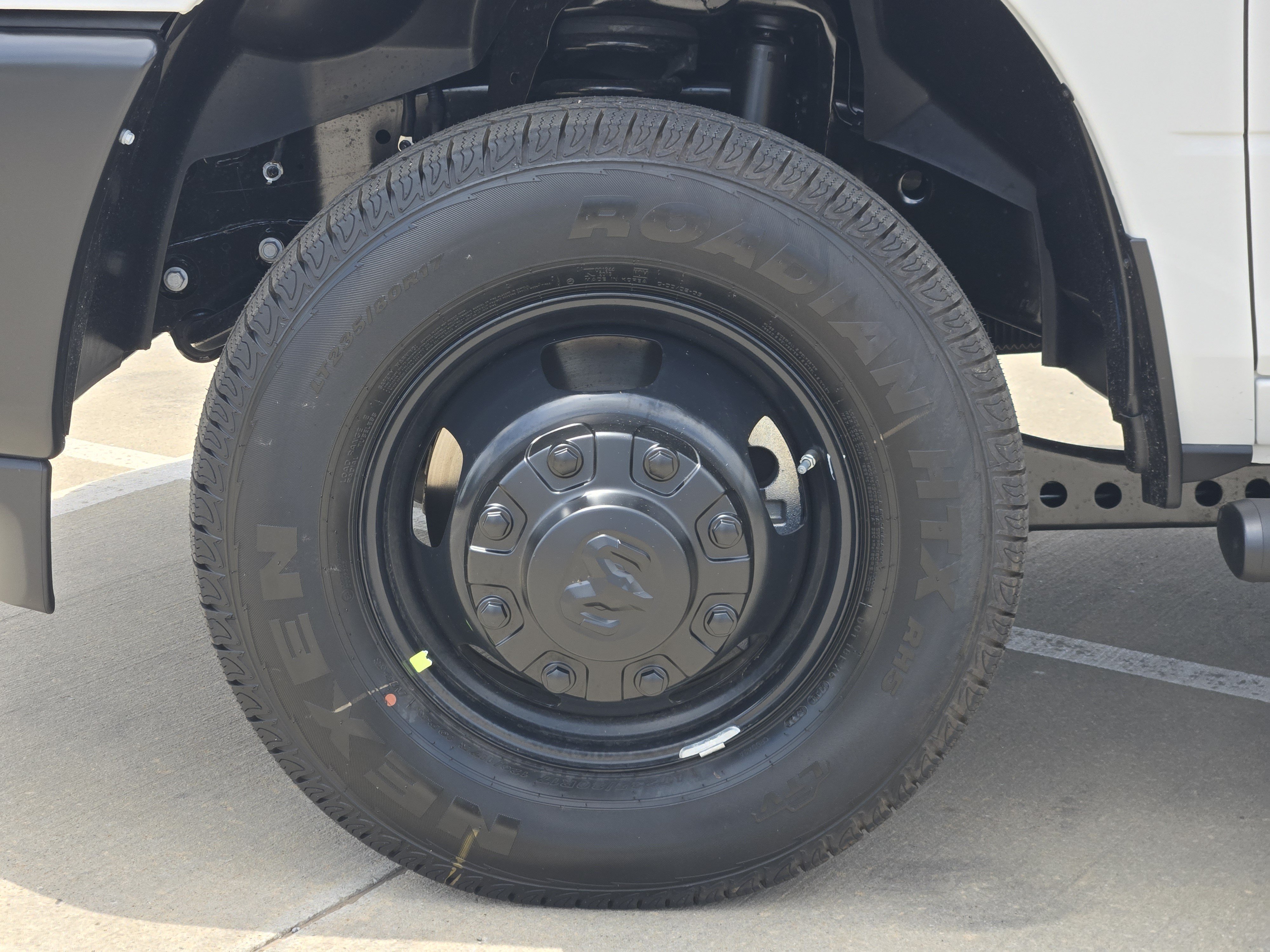 New 2026 RAM 3500 Tradesman AWD/4WD image 10