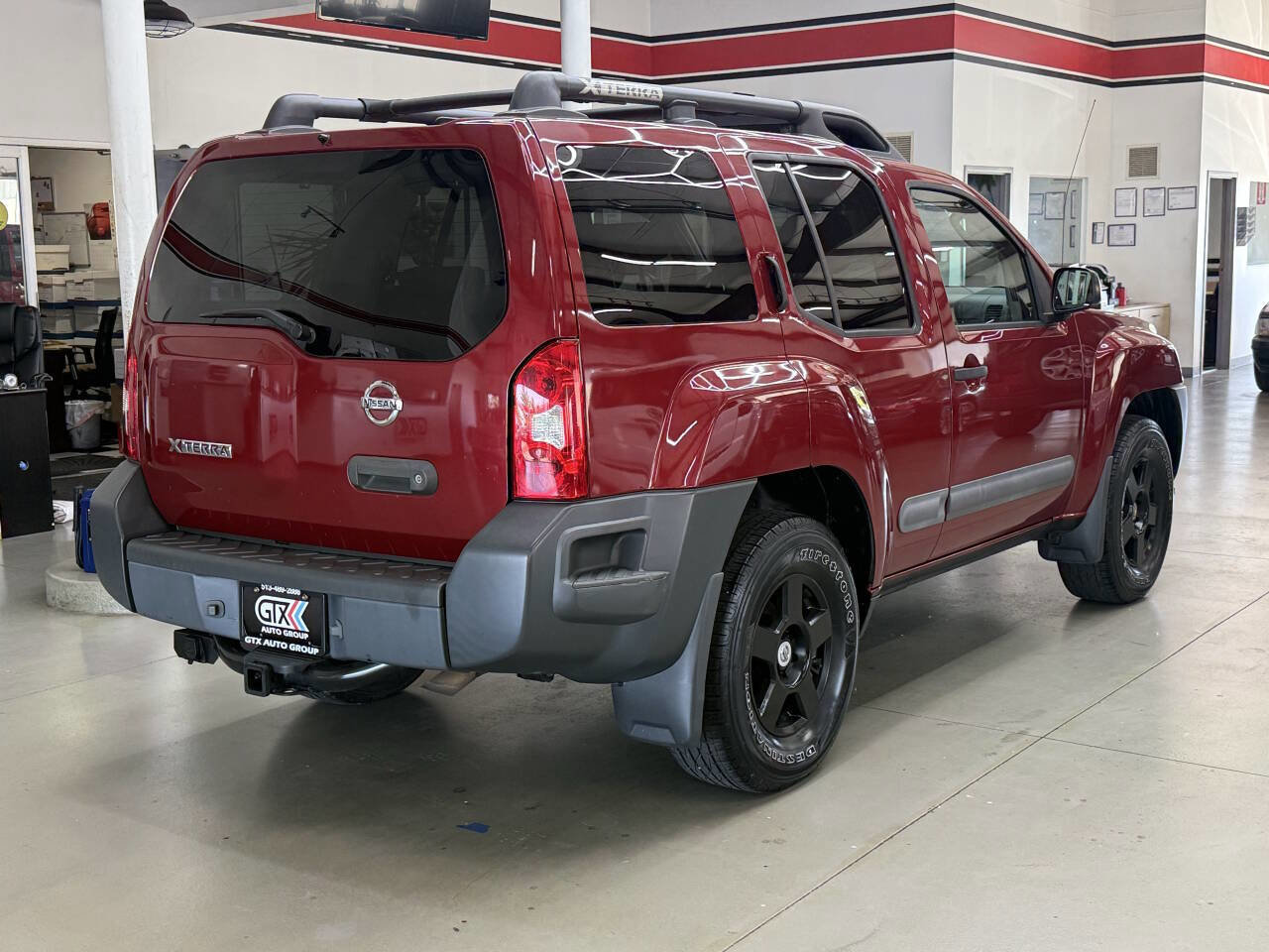 Used 2005 Nissan Xterra S w/ (P01) Power Pkg AWD/4WD image 2