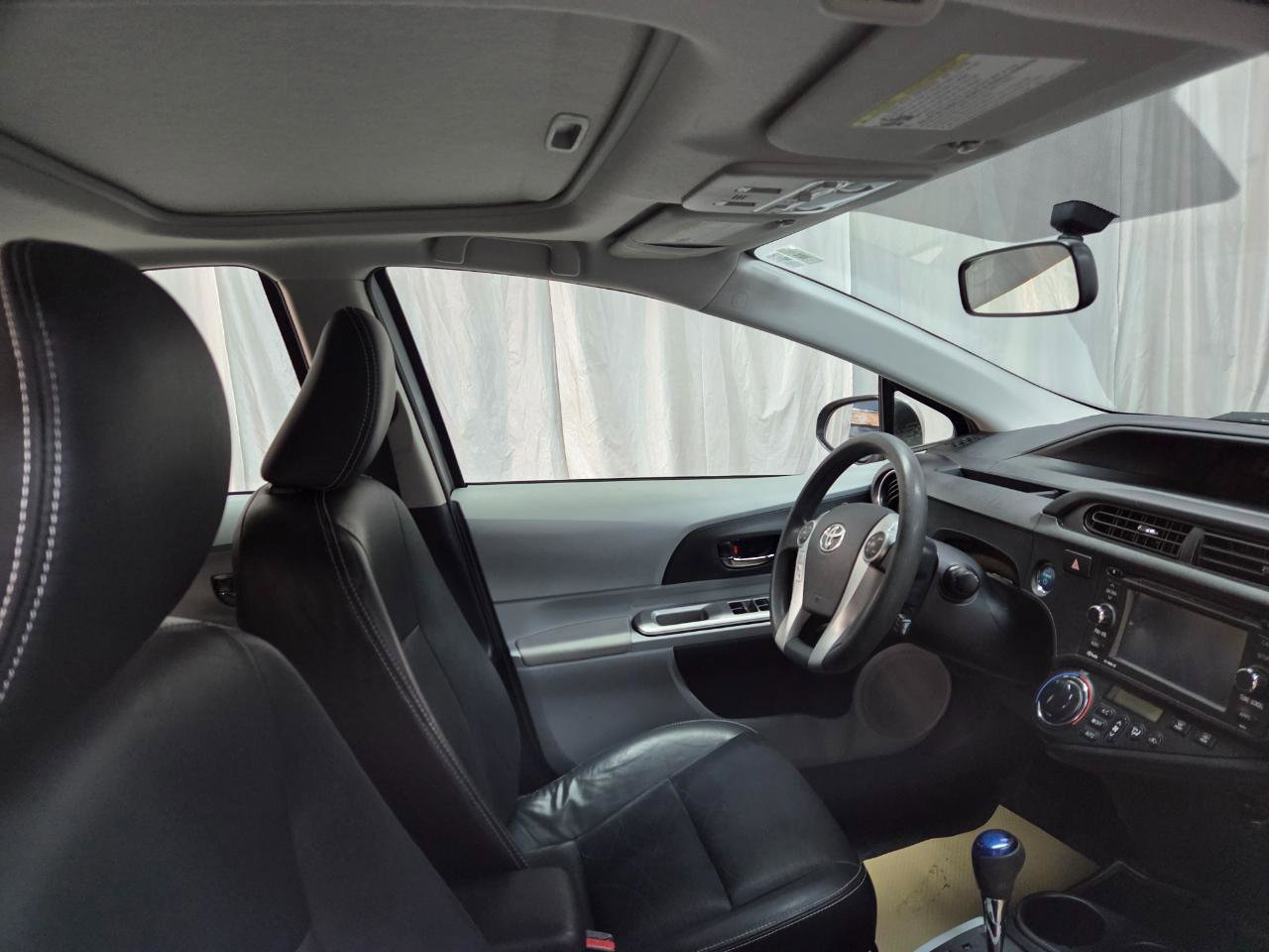 Used 2012 Toyota Prius C Four image 23