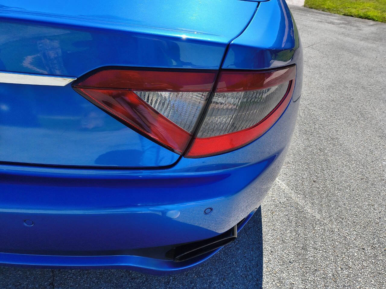 Used 2017 Maserati GranTurismo Sport RWD image 25
