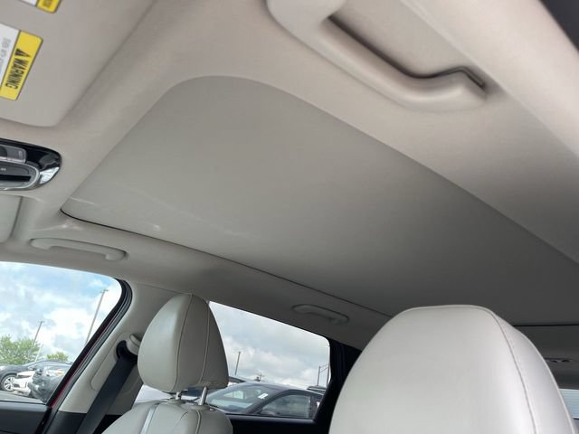 Used 2023 Hyundai Tucson Limited w/ Cargo Package AWD/4WD image 22