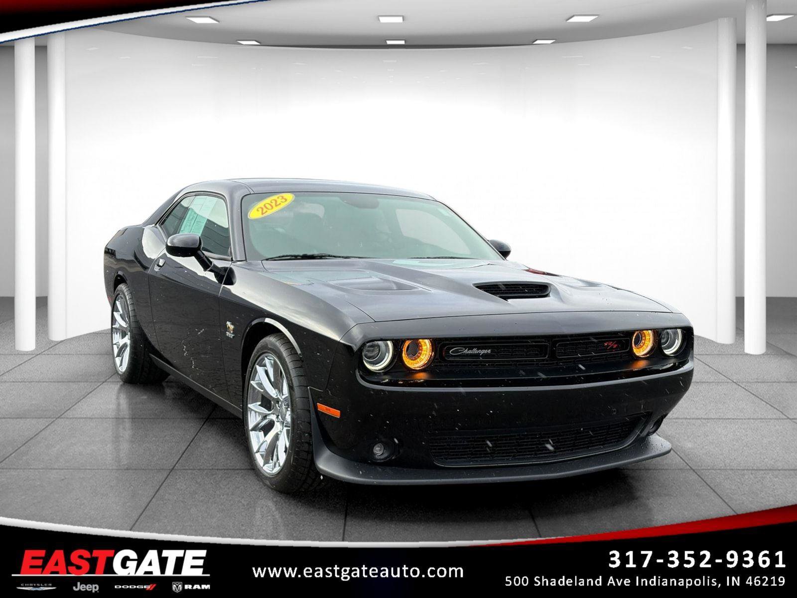 Used 2023 Dodge Challenger R/T Scat Pack image 1