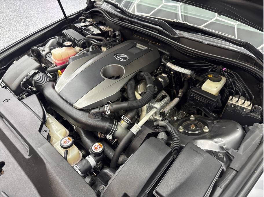 Used 2017 Lexus IS 200t F Sport w/ F Sport Package RWD image 25