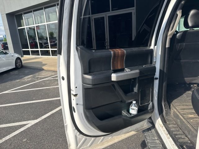 Used 2015 Ford F150 Lariat w/ Equipment Group 502A Luxury image 17