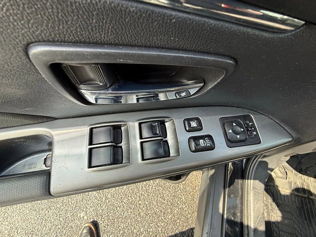 Used 2019 Mitsubishi Outlander Sport LE FWD image 25