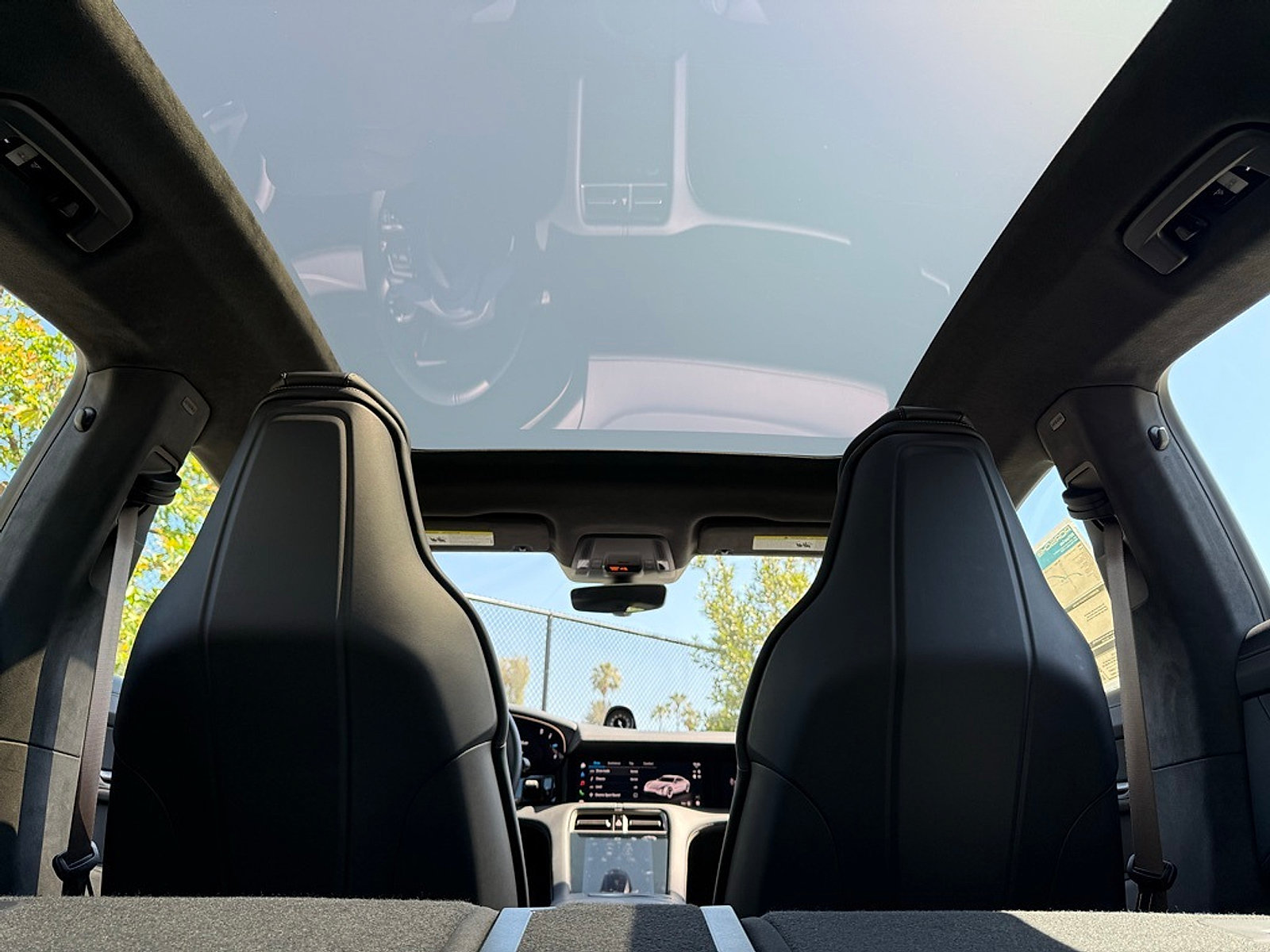 New 2025 Porsche Taycan Turbo AWD/4WD image 38