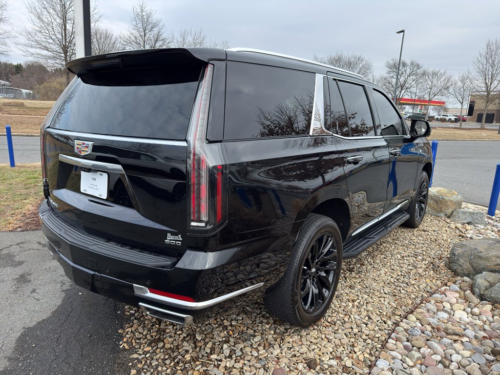Used 2025 Cadillac Escalade Premium Luxury image 7
