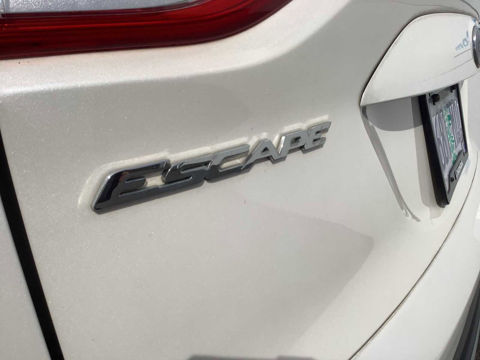 Used 2013 Ford Escape Titanium w/ Class II Trailer Tow Pkg image 7