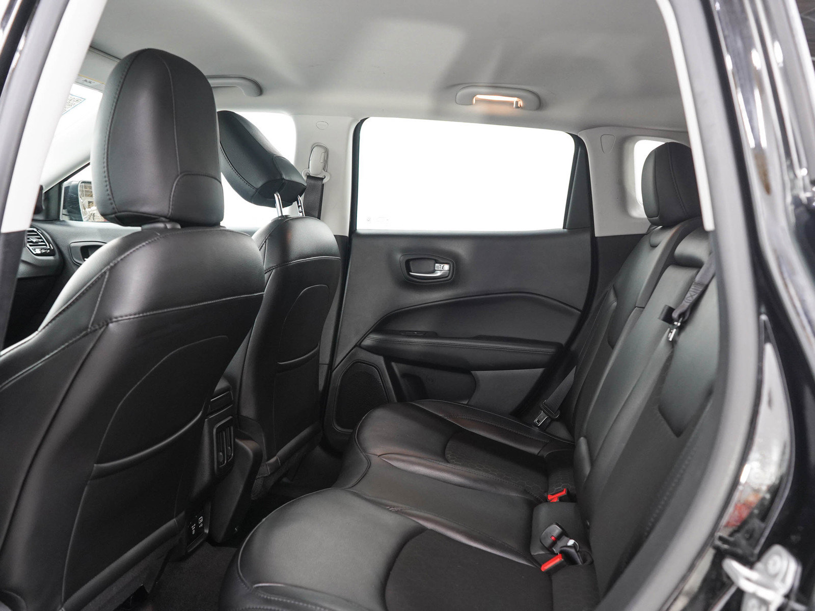 Used 2021 Jeep Compass Latitude AWD/4WD image 14