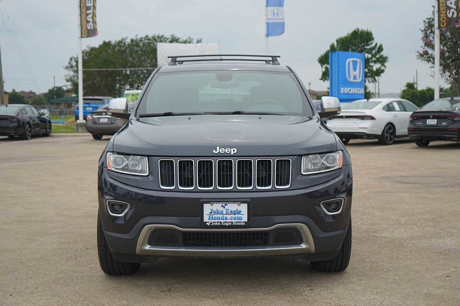 Used 2015 Jeep Grand Cherokee Limited w/ Trailer Tow Group IV AWD/4WD image 6