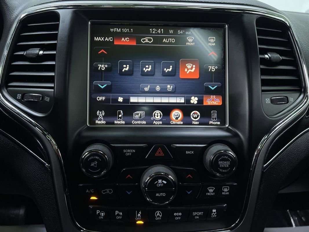 Used 2017 Jeep Grand Cherokee Trailhawk w/ Trailhawk Luxury Group AWD/4WD image 25