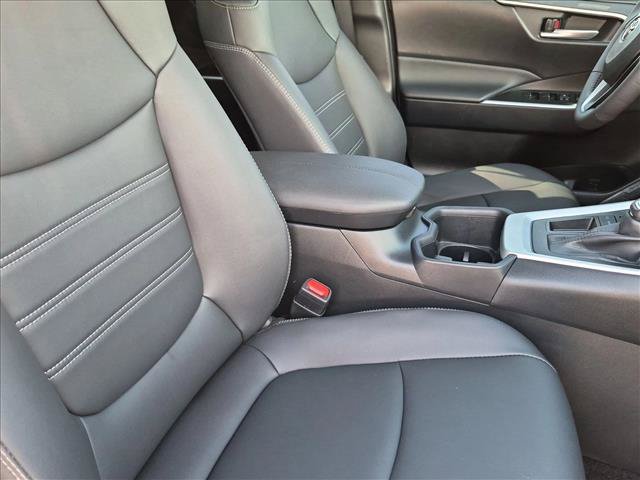 Used 2025 Toyota RAV4 XLE Premium FWD image 21