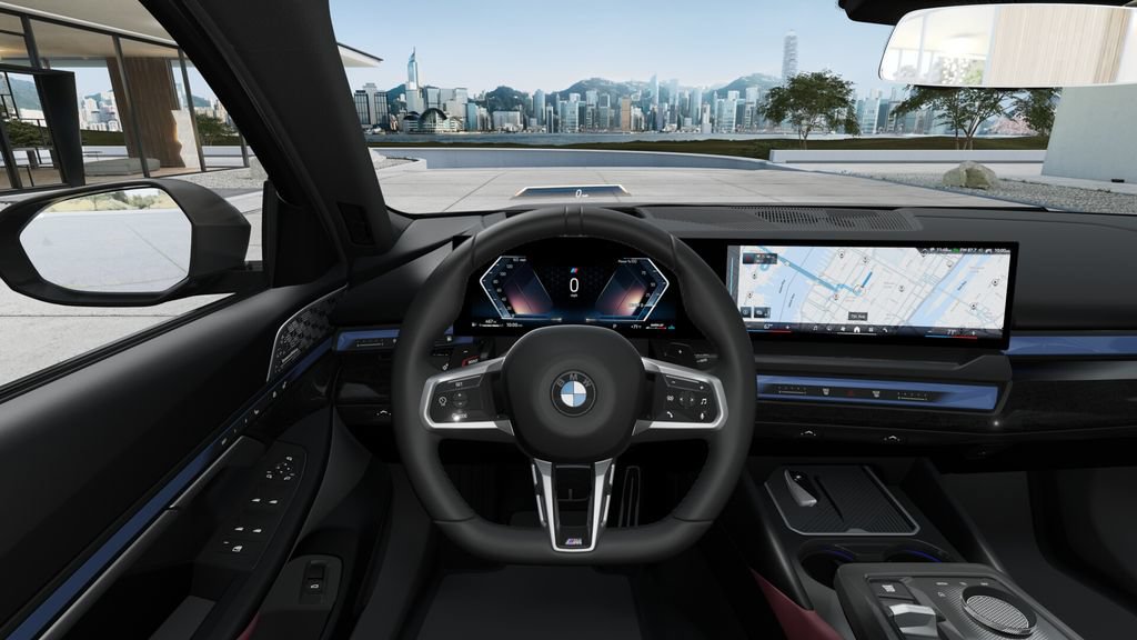 Used 2027 BMW 530i w/ M Sport Package RWD image 13