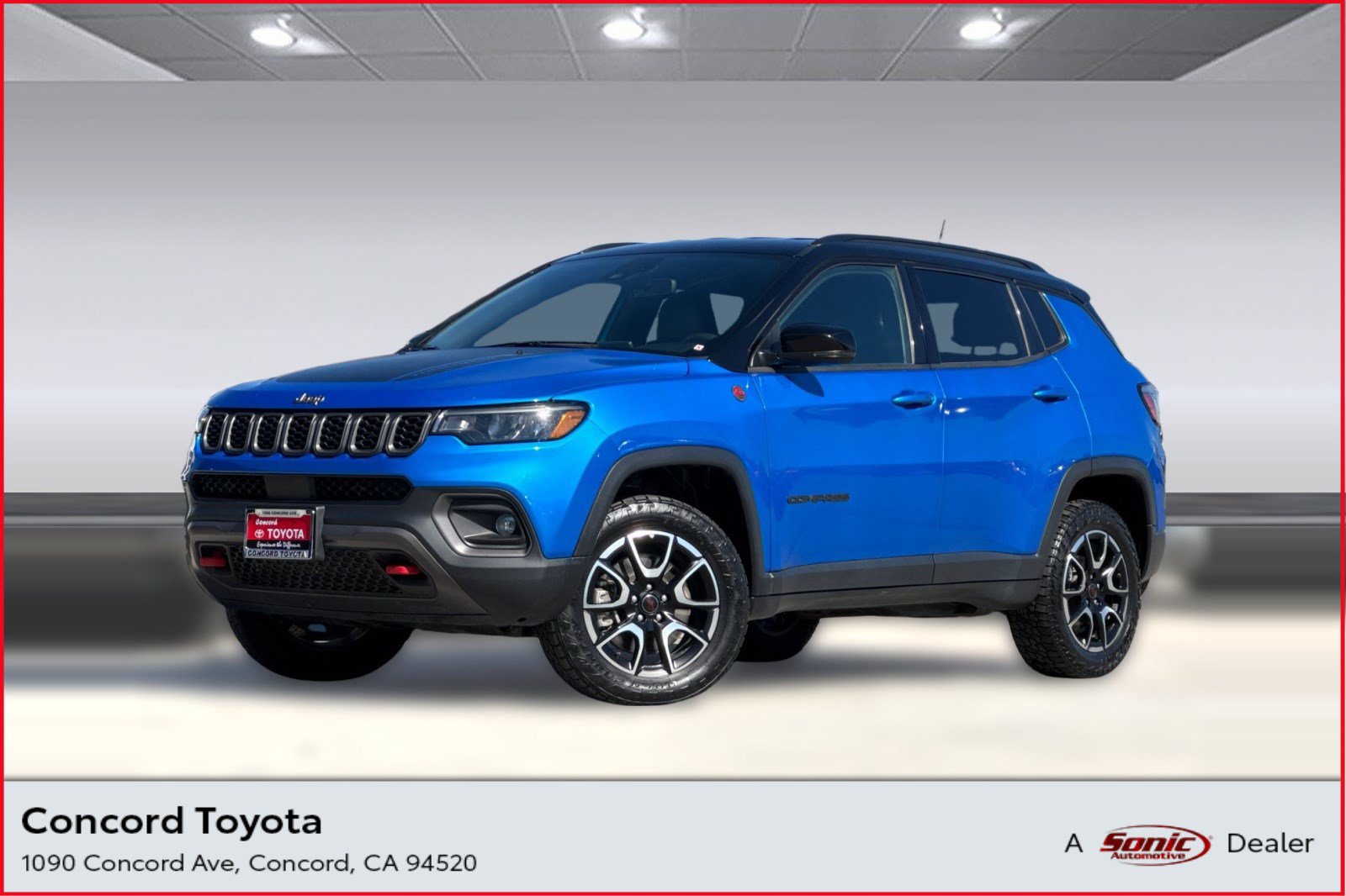 Used 2025 Jeep Compass Trailhawk