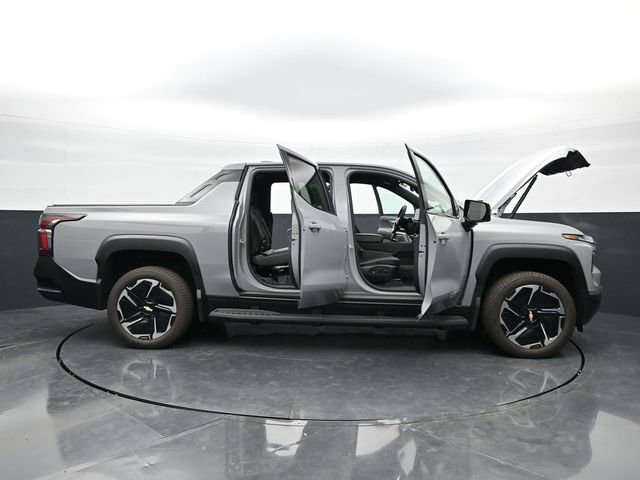 New 2026 Chevrolet Silverado EV LT AWD/4WD image 43