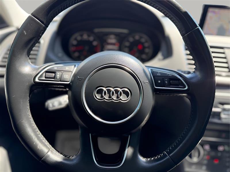 Used 2017 Audi Q3 2.0T Premium Plus w/ Premium Plus Package AWD/4WD image 40
