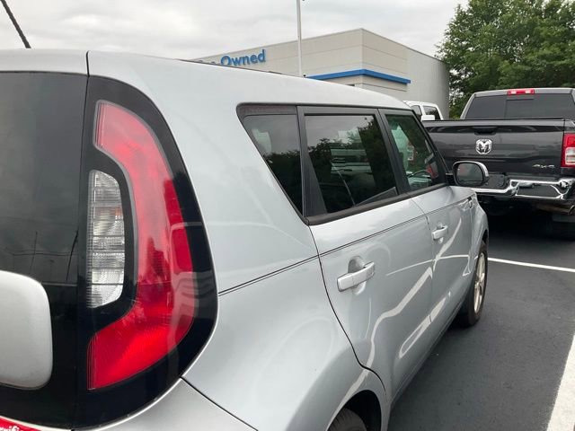 Used 2015 Kia Soul FWD image 5