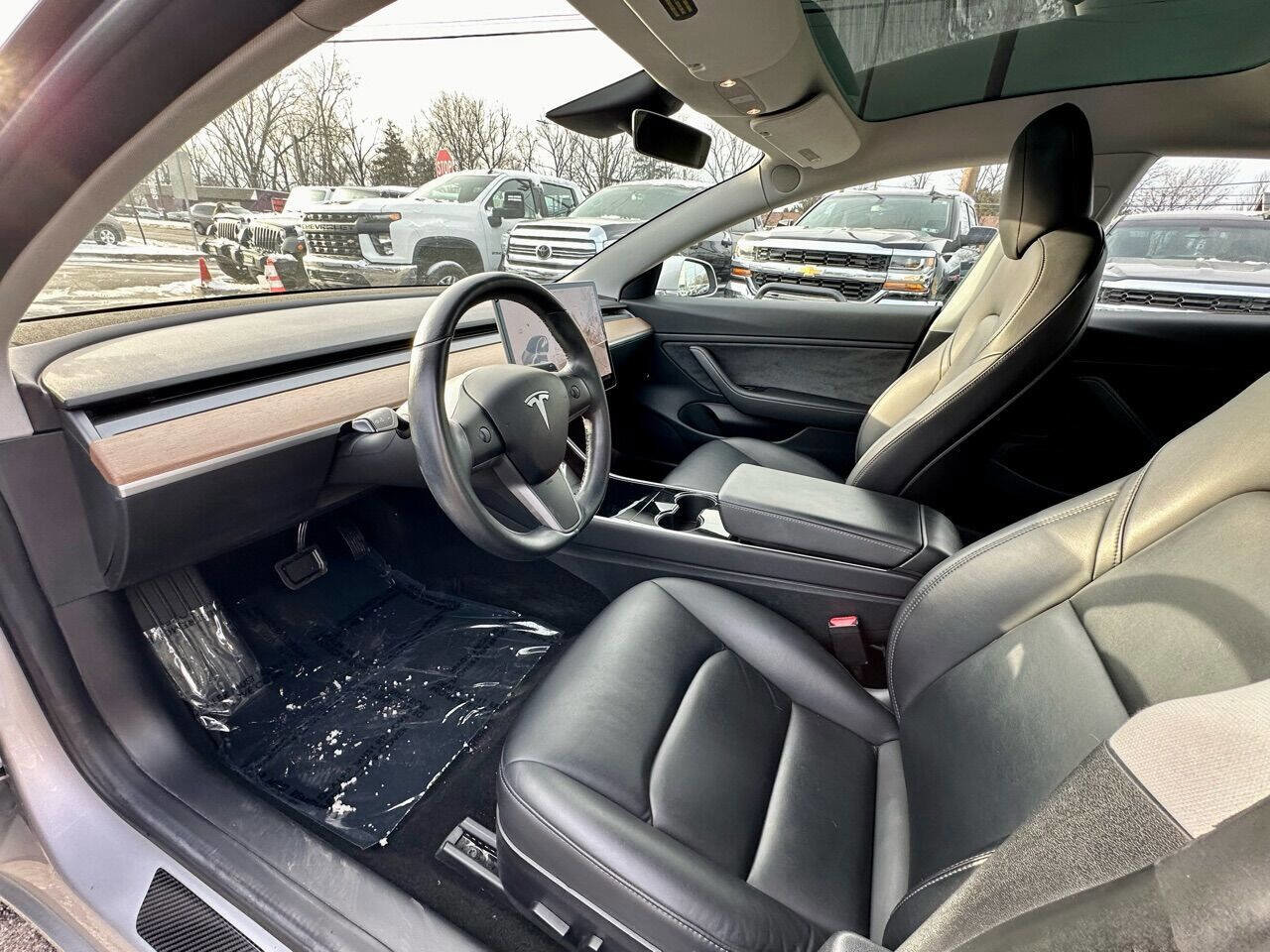 Used 2018 Tesla Model 3 Long Range image 28