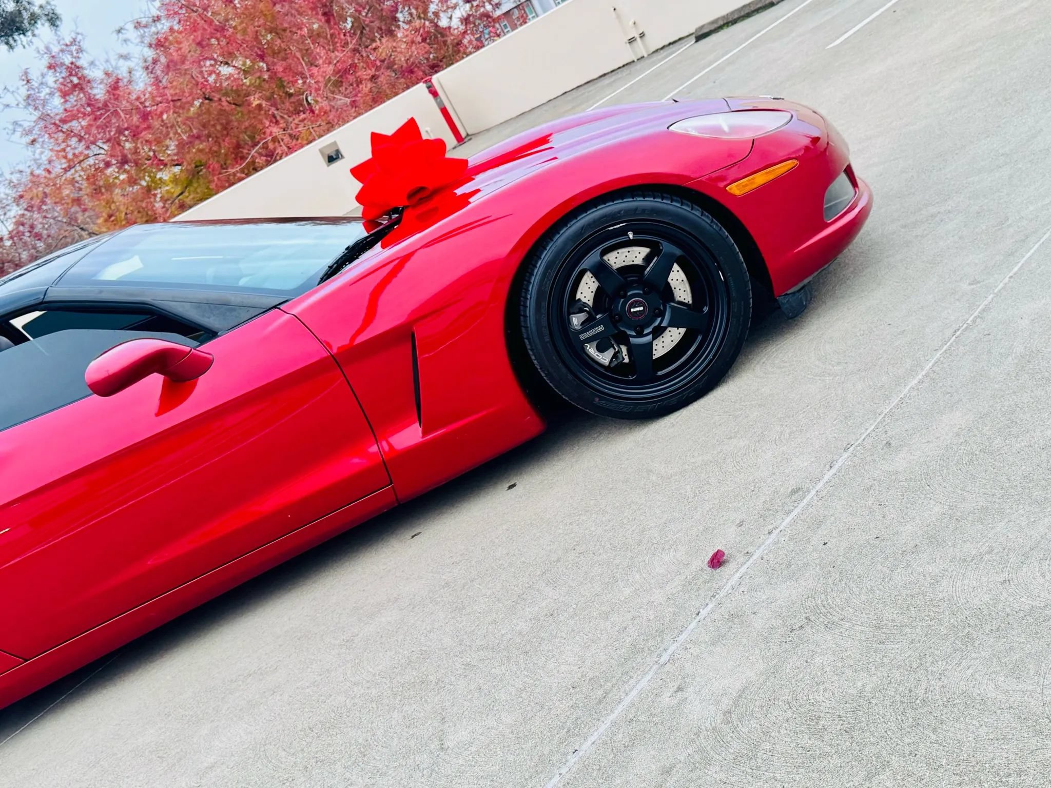Used 2005 Chevrolet Corvette Coupe w/ Preferred Equipment Group RWD image 65