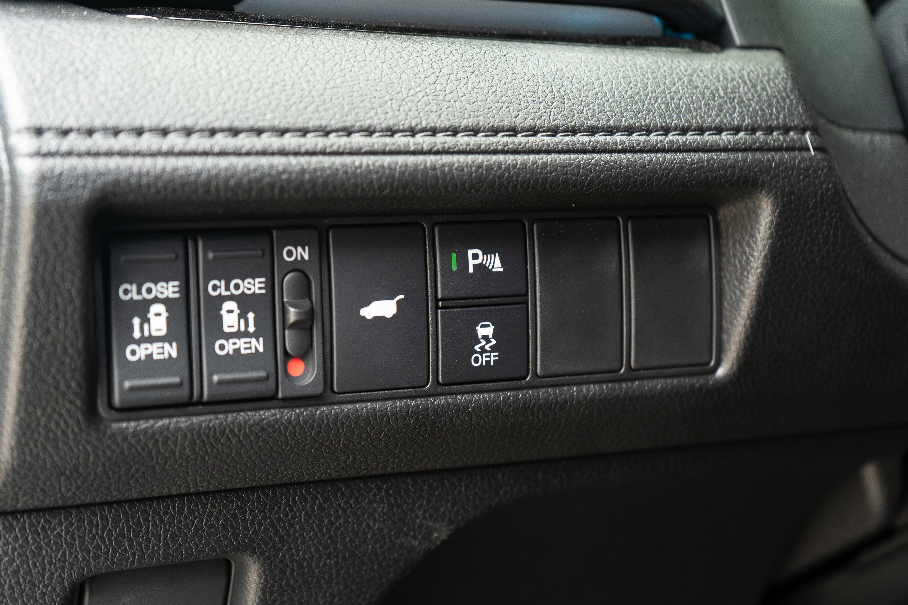 Certified 2025 Honda Odyssey Elite image 39